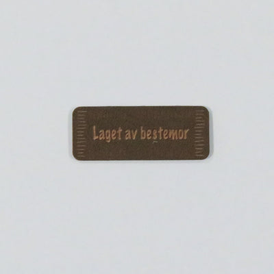 Laget av bestemor - brun